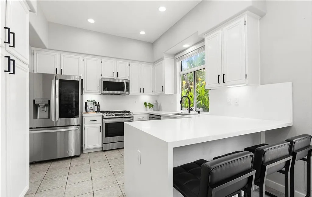 remodeled kitchen in Rancho Santa Margarita home